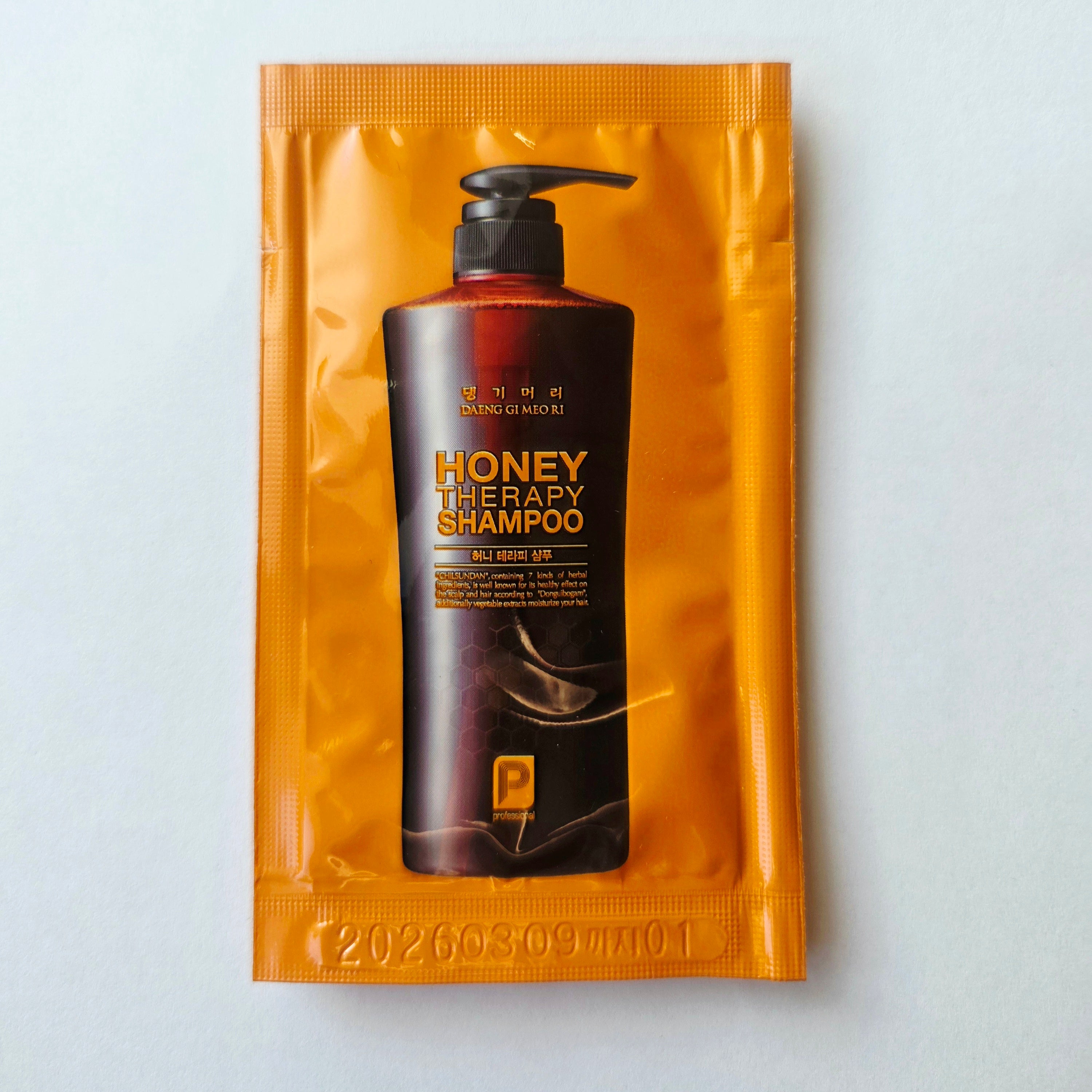 Daeng Gi Meo Ri Professional Honey Therapy Plus Shampoo Mini, 7 ml