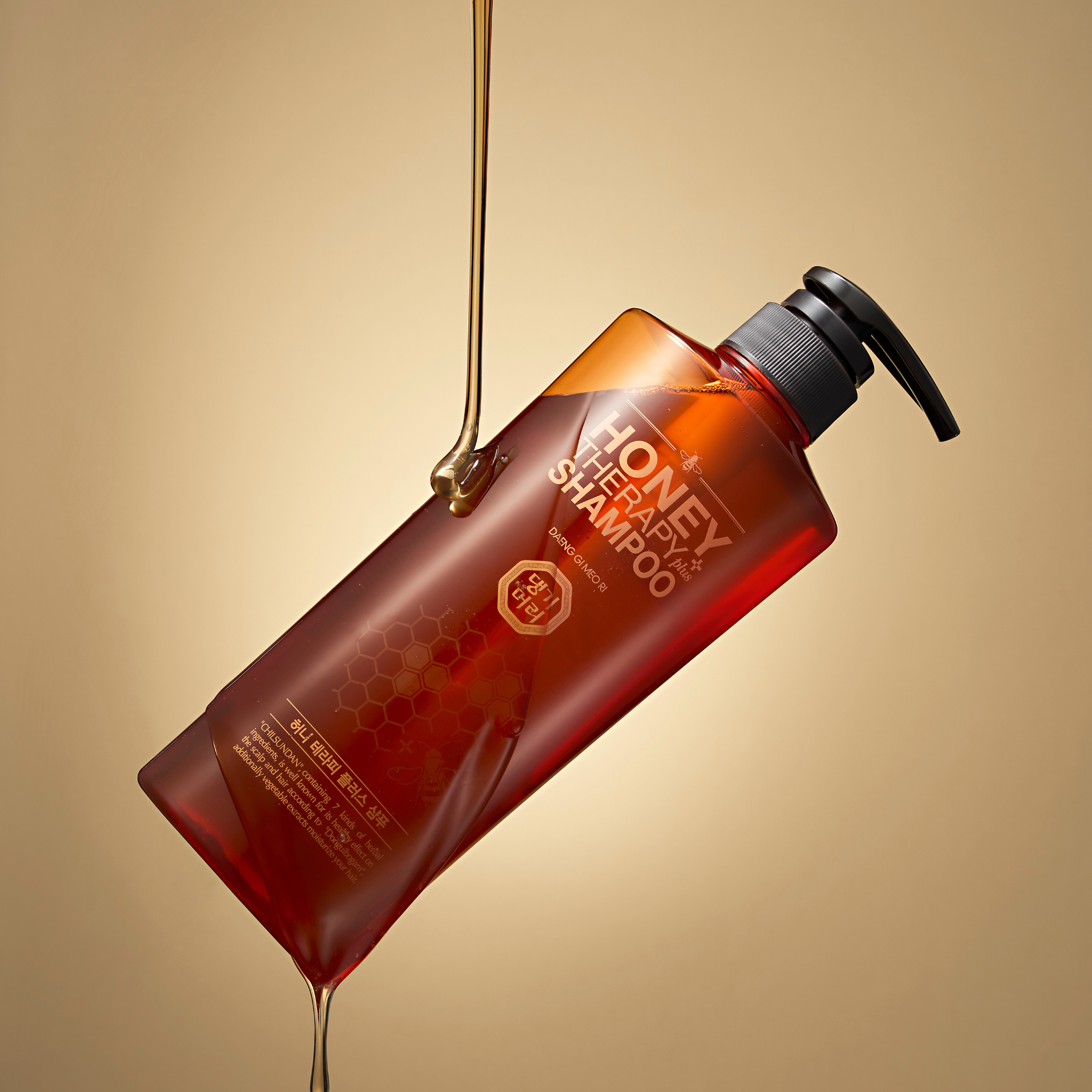 Daeng Gi Meo Ri Professional Honey Therapy Plus Shampoo, 500 ml